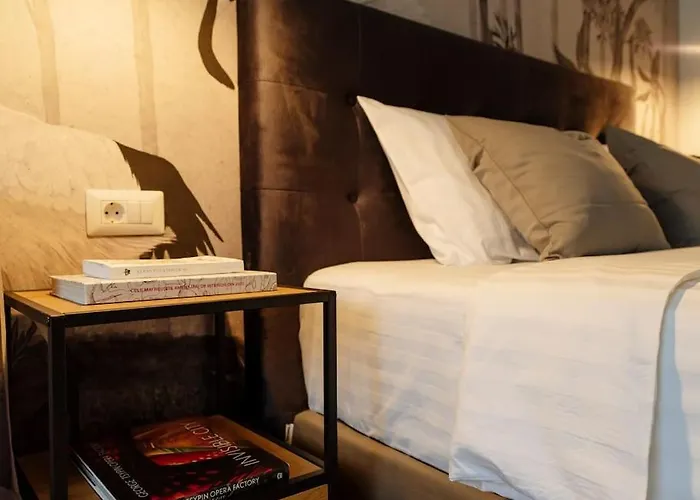 Charming & Modern - Cismigiu Park - Netflix Apartamento *